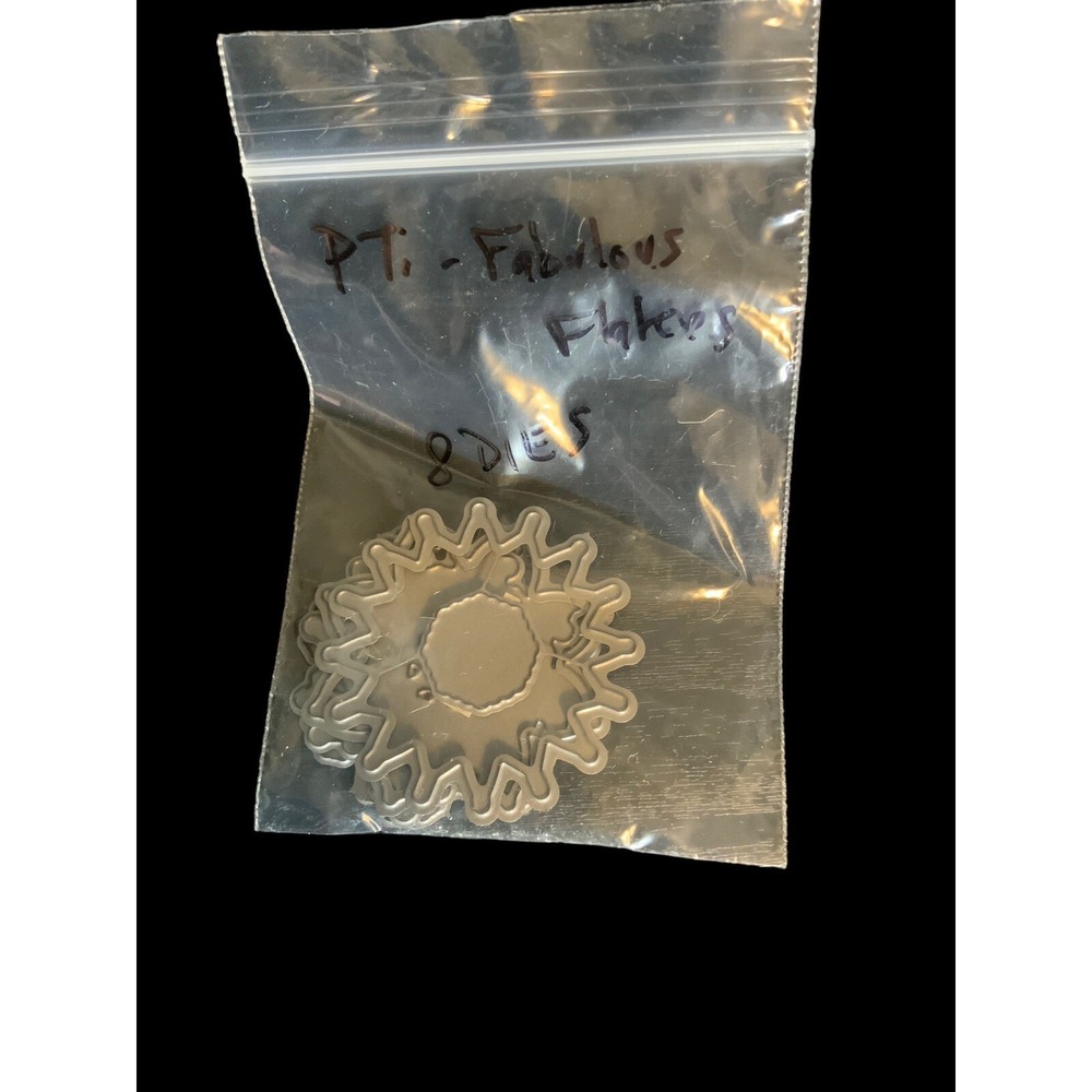 Papertrey New "Damask Snowflakes"  Die Set (2) Snowflakes 3.75"